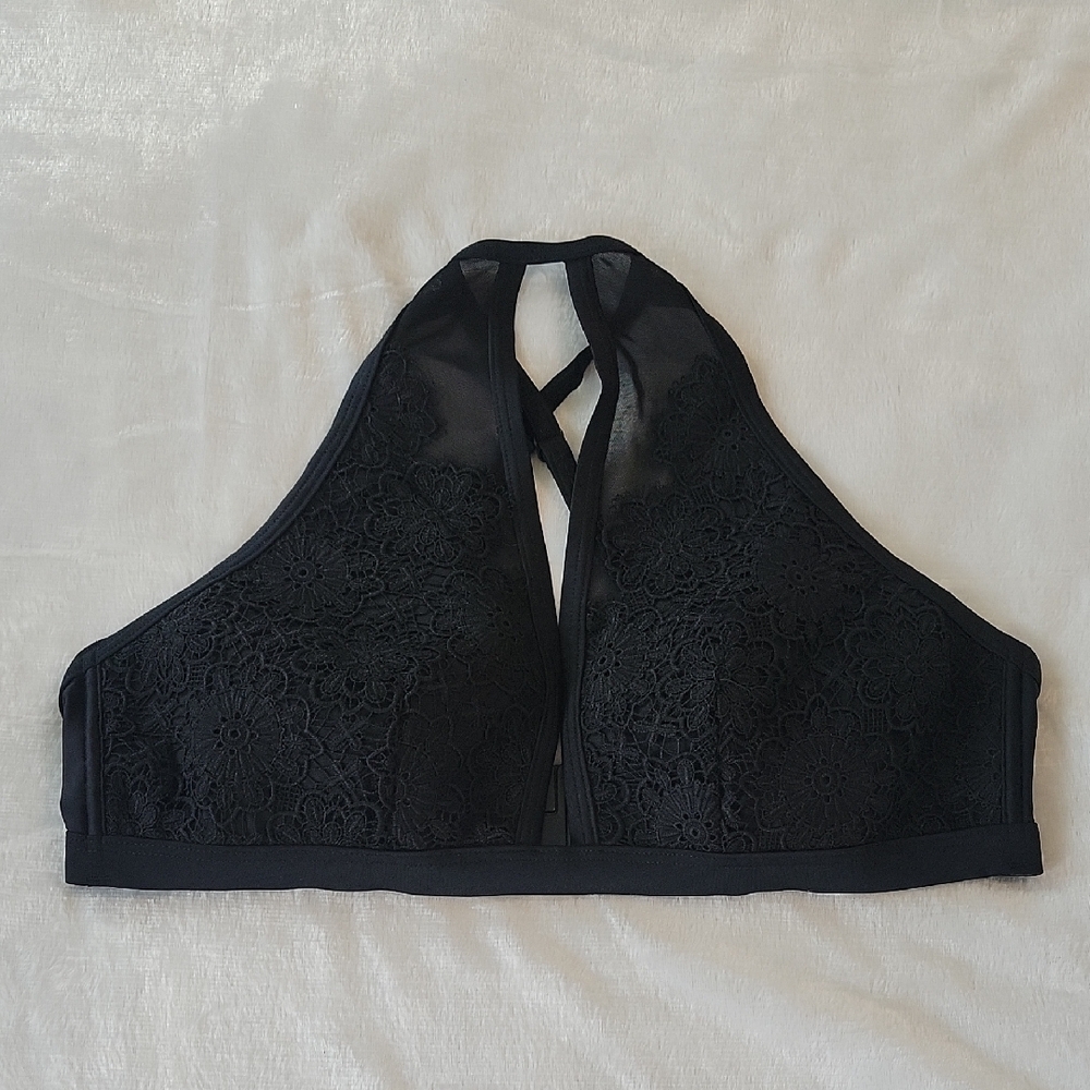 Playful Promises X Hunter McGrady  Black Bikini Top w/ Lace Detailing Size 18